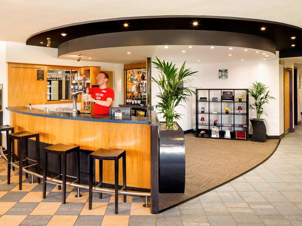 Ibis Rotherham East - Εστιατόριο φωτογραφία